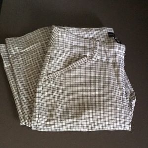 Cute pencil leg plaid pants